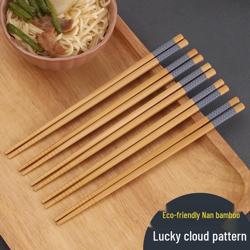 

HDST Chinese Style Nanmu Bamboo Chopsticks