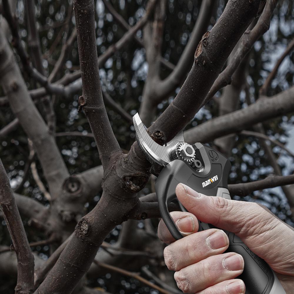 NANWEI 30 Mm Electric Scissors, Brushless Motor, 300 W, for Pruning Tree Branches