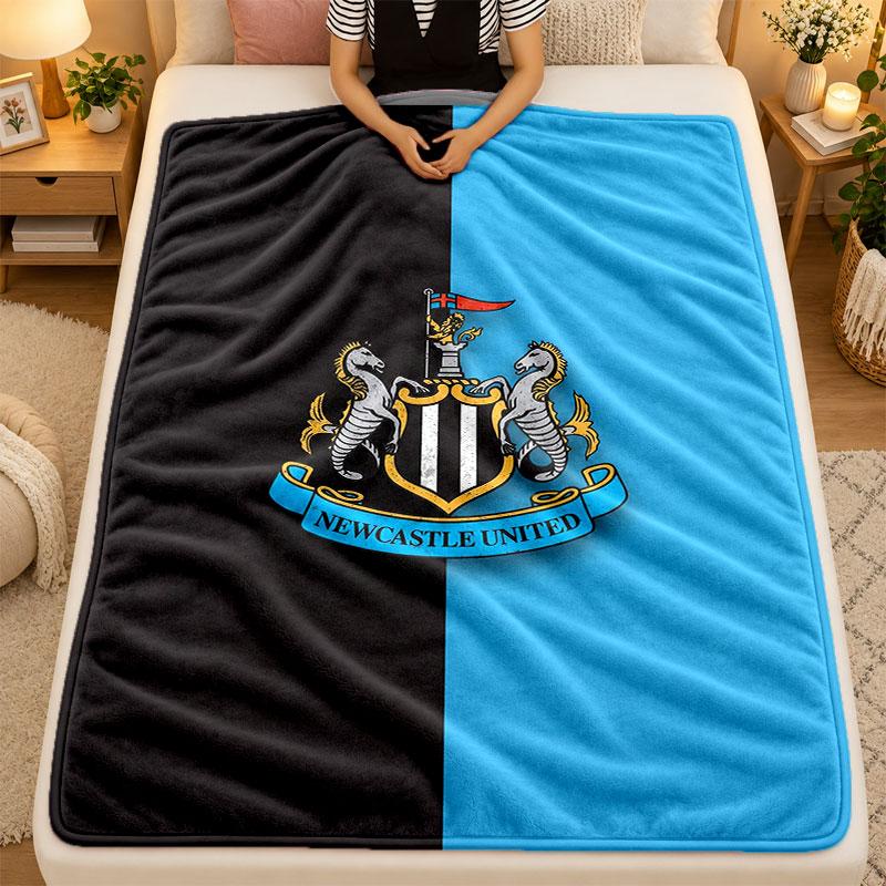 Flanell-Decke Newcastle United Fußball Warm Weich Überwurfdecke für drinnen Sofa Bett Wohnzimmer