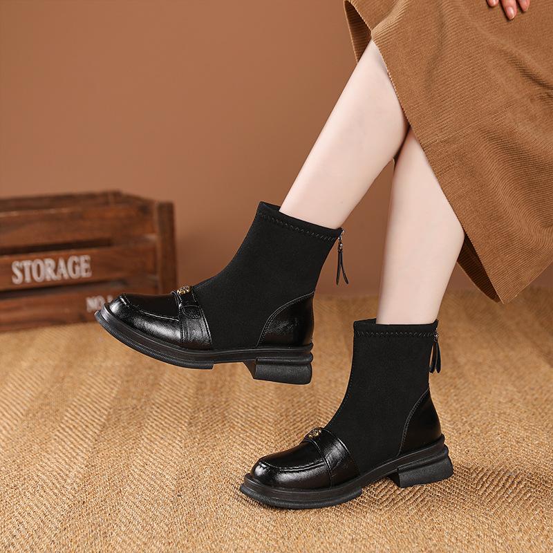 Skinny Stiefel Damen Frühling und Herbst Einzelstiefel flache kurze Stiefel Winter 2025 neue Samt elastische Sockenstiefel weiches Leder Martin Stiefel