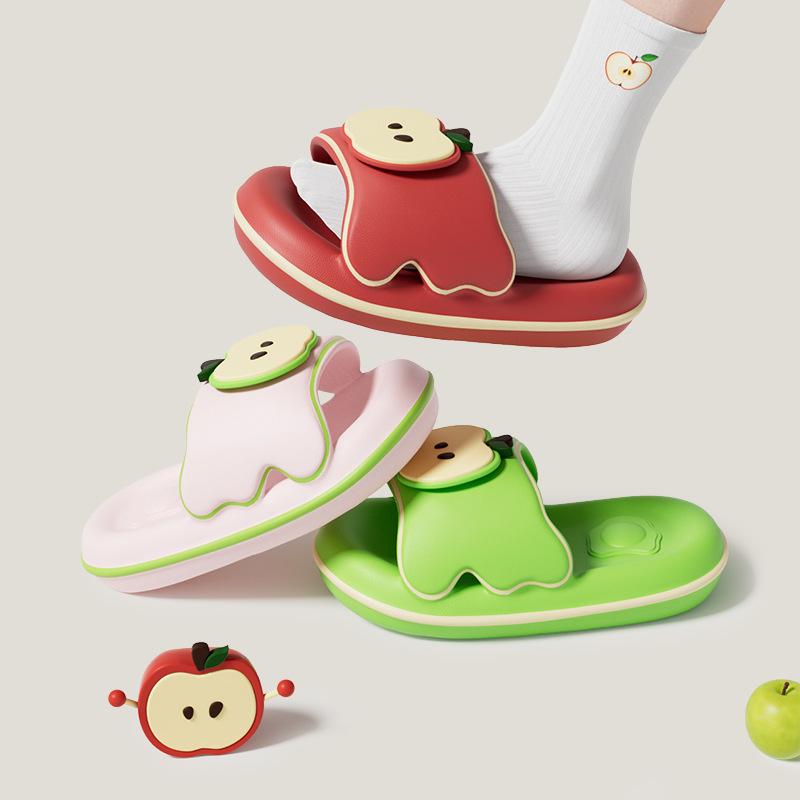 Fashion 2025 New Cute Apple Pie Platform Slippers For Women Men Indoor Shoes Thick Sole Home Bathroom Slides Couples Street Sandals