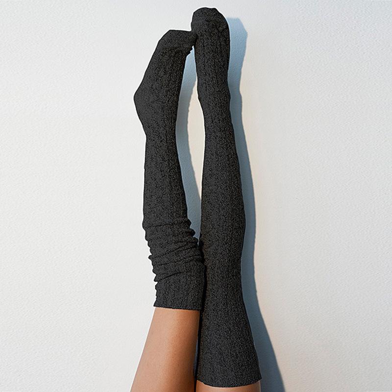 

European & American Fashion: Autumn/Winter Women s Solid Color Knit Over-the-Knee Wool Socks One Size чёрный