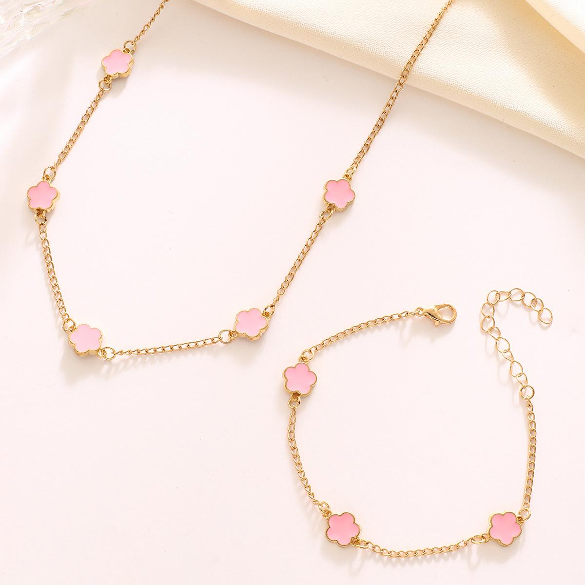 

Новый комплект украшений «Цветок с пятью лепестками и клевер»: Модное ожерелье и элитный браслет