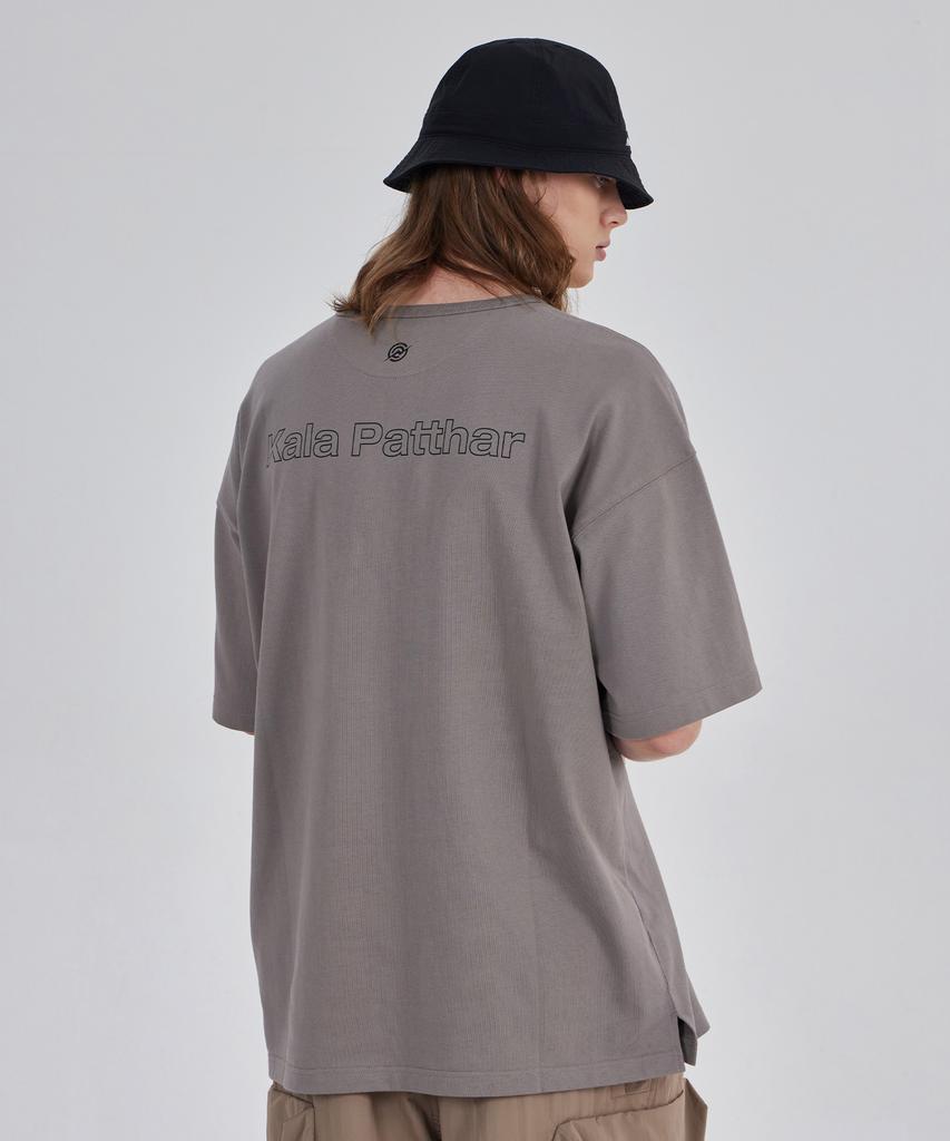 Kallapataleu Front Logo Loose Fit T-Shirt - Gray