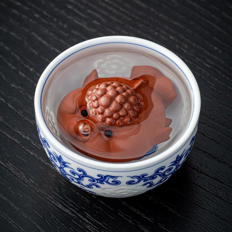 1 Pieza Accesorios para Juego de Té Arcilla Púrpura Barro Rojo Pez Burbuja Mascota de Té Se Puede Criar Peces Pequeños Que Escupen Burbujas Adornos de Mesa de Té