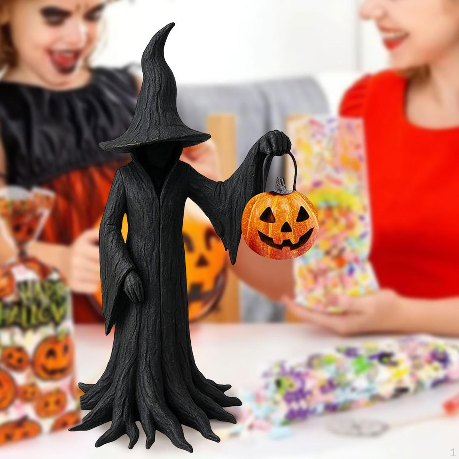 

Статуэтка ведьмы на Хэллоуин, держащей тыкву, текстурированная отделка, легкая, для полки, каминной полки, универсальная