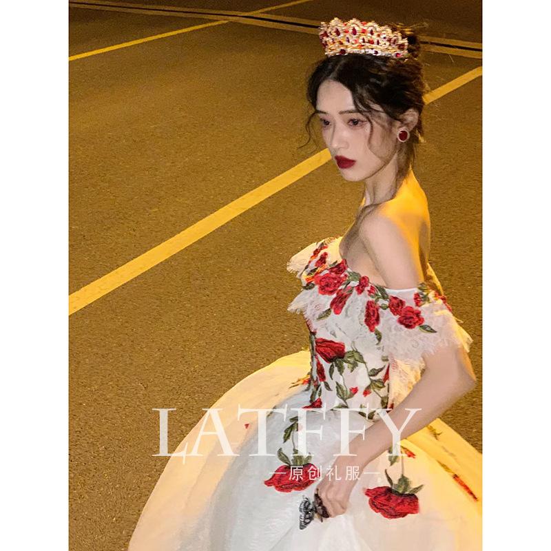 Rose Engagement Evening Dress Dress Women's High-end Light Luxury Niche Art Test Solo Birthday Princess Dress Bride Going Out Wedding Dress