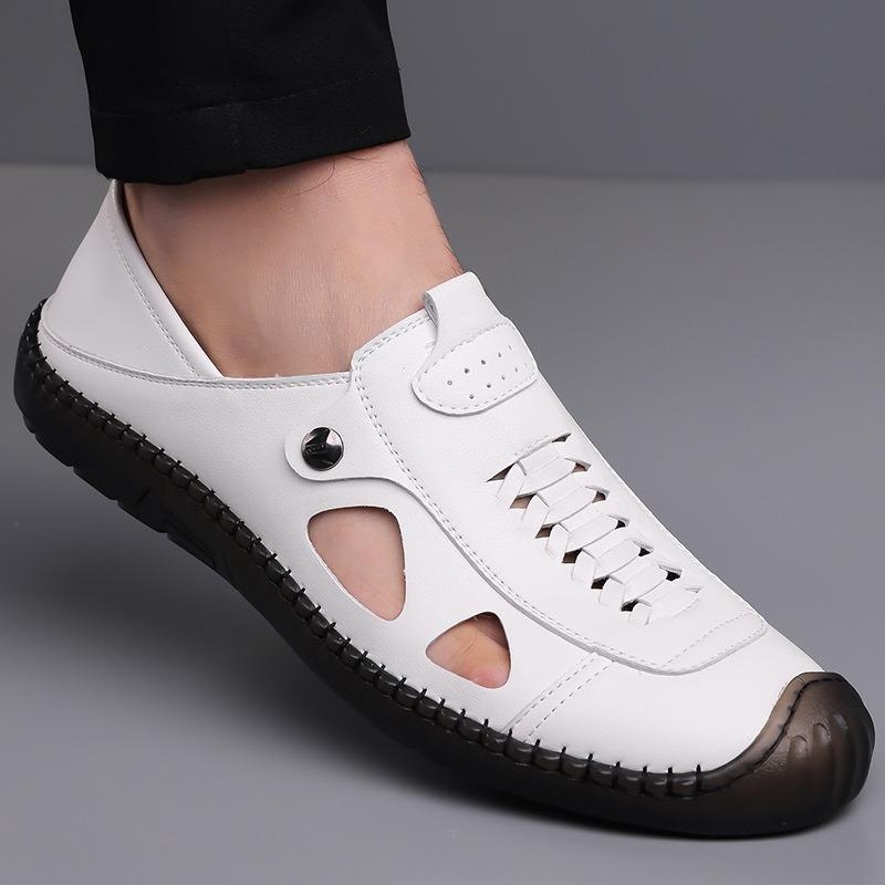 Mens Handmade Leather Sandals Fashion Outdoor Casual Sandals New Breathable Hollow Out Men Sandals Non Slip Flat Beach Sandalias