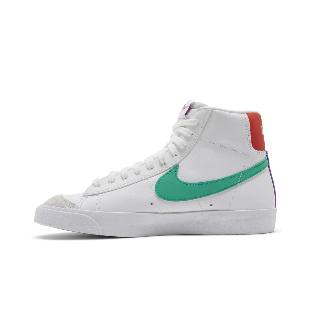 Nike Womens Blazer Mid '77 Vintage 'White Green Fuchsia' (women's sizes) White / Picante Red / Fuchsia Dream / Stadium Green Skate Shoes