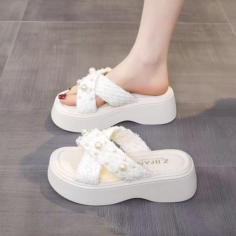 Summer Xiaoxiangfeng muffin slippers women's thick-bottomed French one-word drag Internet celebrity super fire cool slippers outer wear