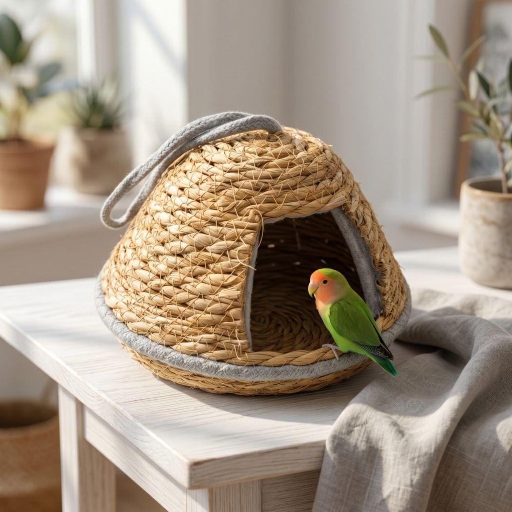 Cottage Style Weaved Bird House Hand-Woven Vintage Grass Woven Bird Nest Breathable Bird Breeding Nests Courtyard Decoration