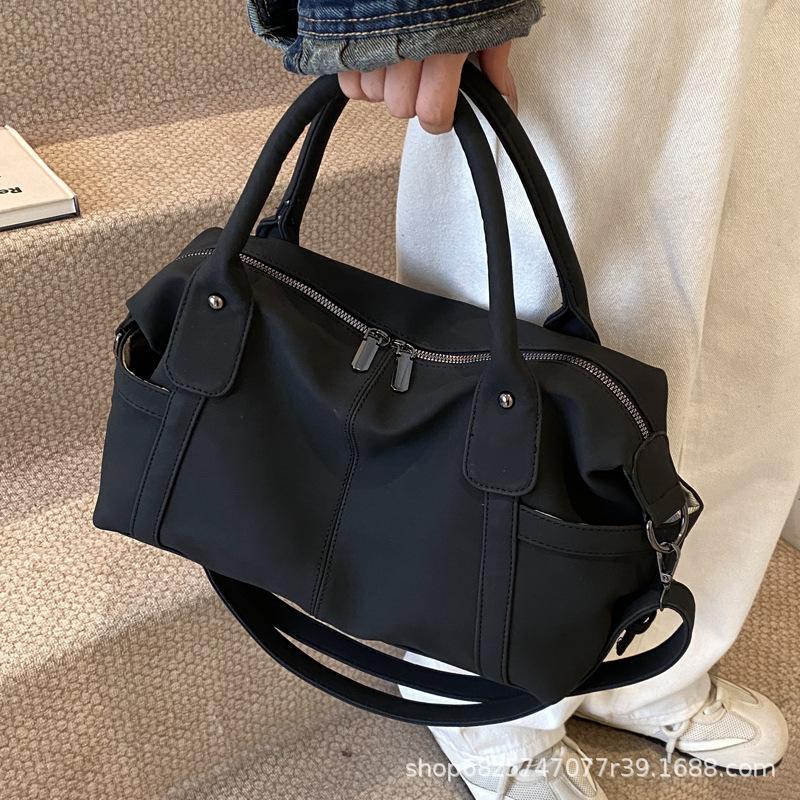 Korean Version of Retro Large-capacity Bag Women's 2025 Autumn and Winter New Fashion Matte Tote Bag Student Class Commuter Bag
