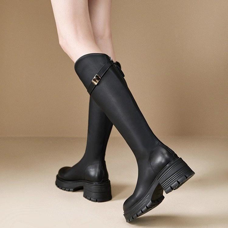 

Женские утепленные модные легкие удобные теплые ботинки на толстой подошве, увеличивающие рост, противоскользящие, амортизирующие, для пеших прогулок, путешествий, спорта, повседневной носки 35 чёрный