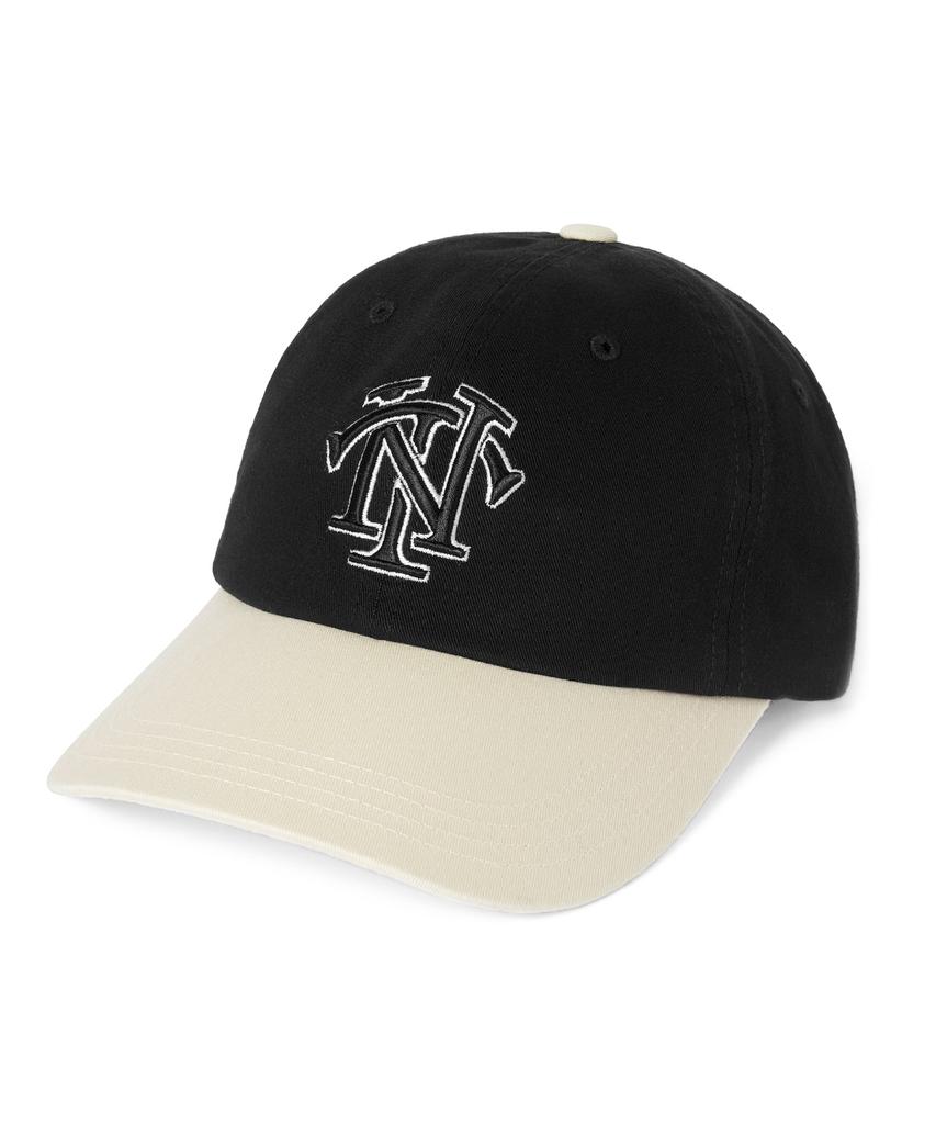 THISISNEVERTHAT Monogramm Kappe Schwarz/Elfenbein