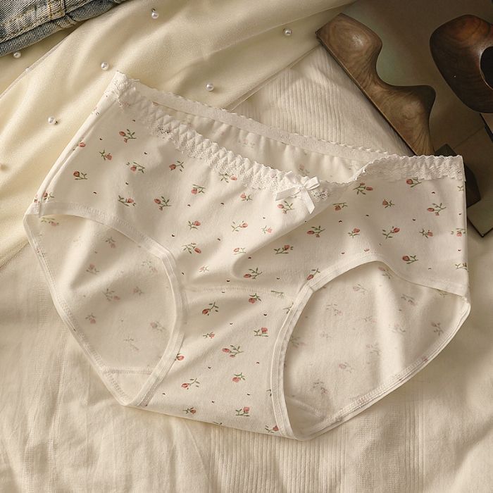 Ladies Spring and Autumn Sweet Floral Print Lace Lace Comfortable Breathable Mid Waisted Briefs