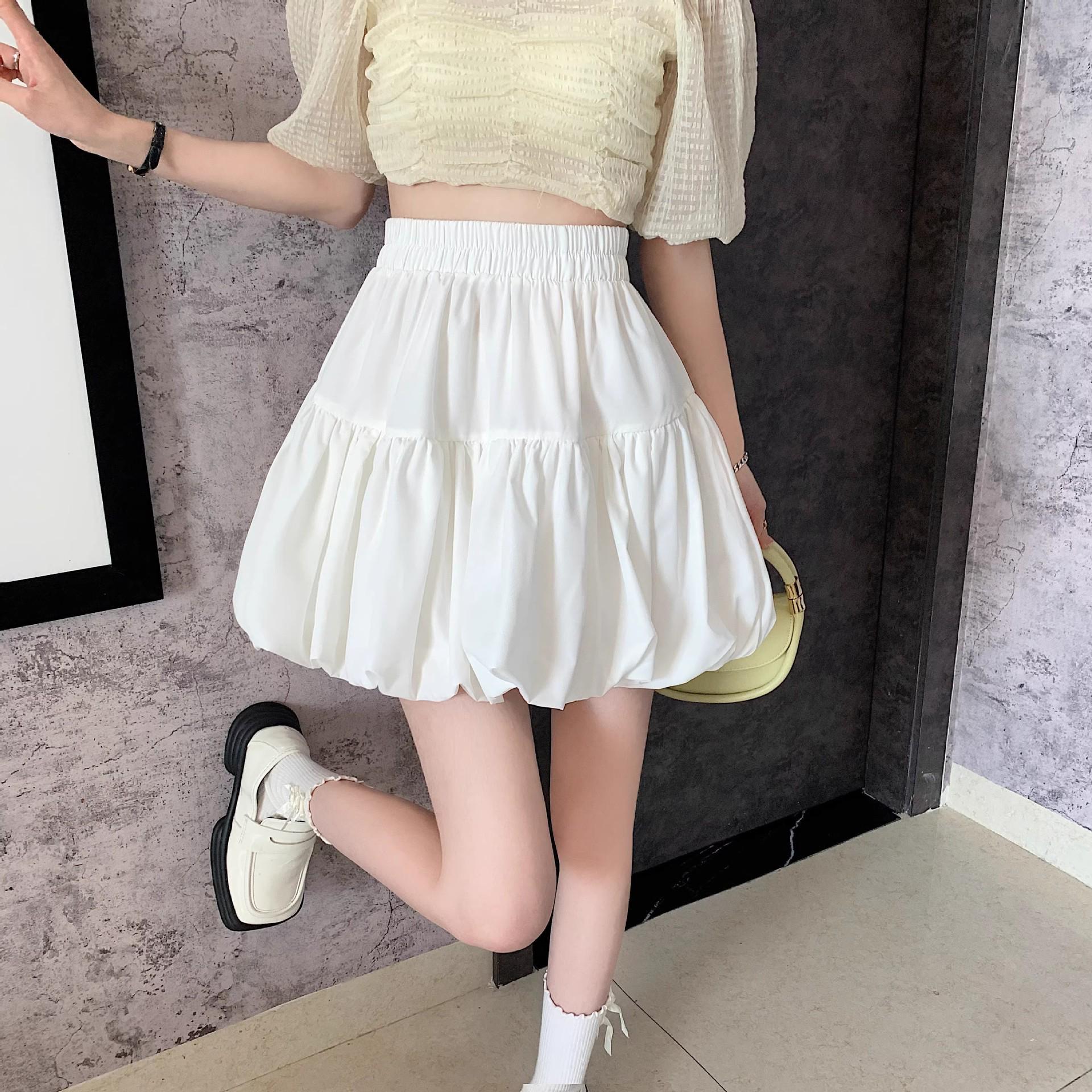 

Plus Size White Pleated A-line Midi Skirt - High Waist, Slimming, Flower Bud Design 3X Large (3XL)