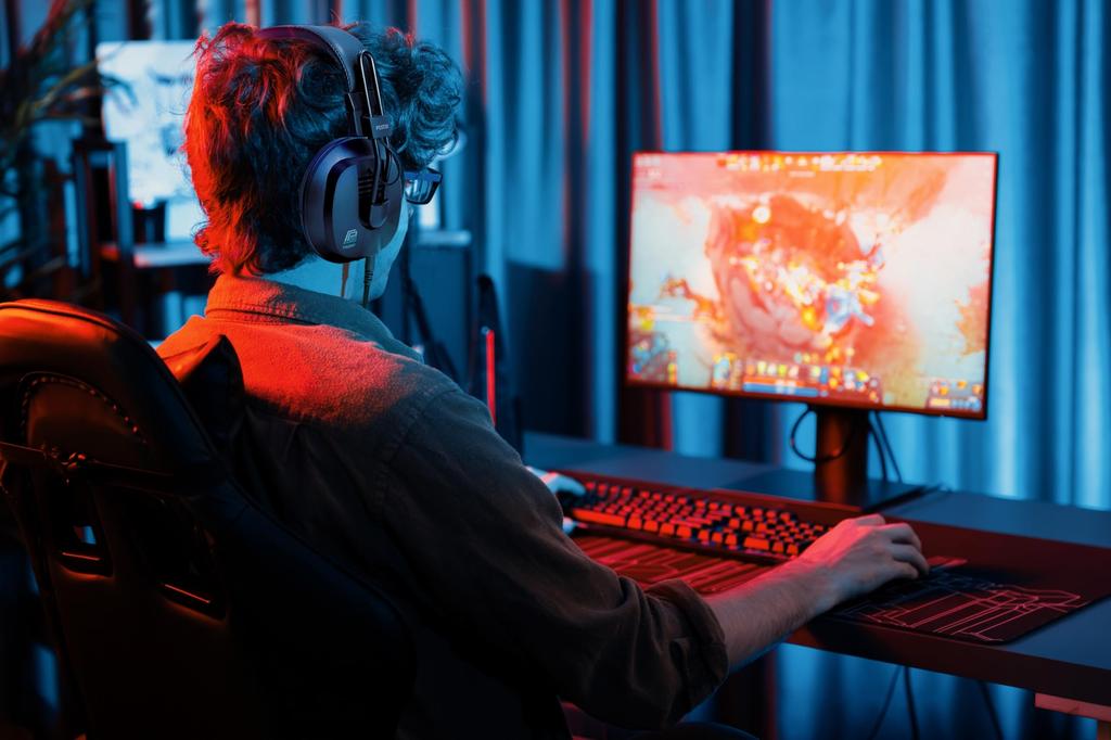 Słuchawki gamingowe dynamiczne FOSTEX T50RPmk4g Wyposażone w przetwornik z płaską membraną Zgodne ze zbalansowanym połączeniem Półotwarte w pełni napędzane /