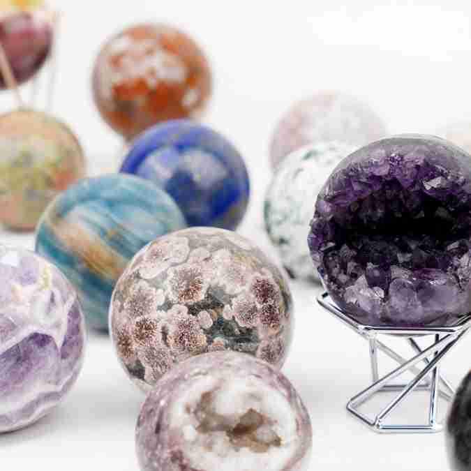Cross-border Natural Crystal Ball with Multi-Gem Raw Stone Polished for Home Office Feng Shui Decor.