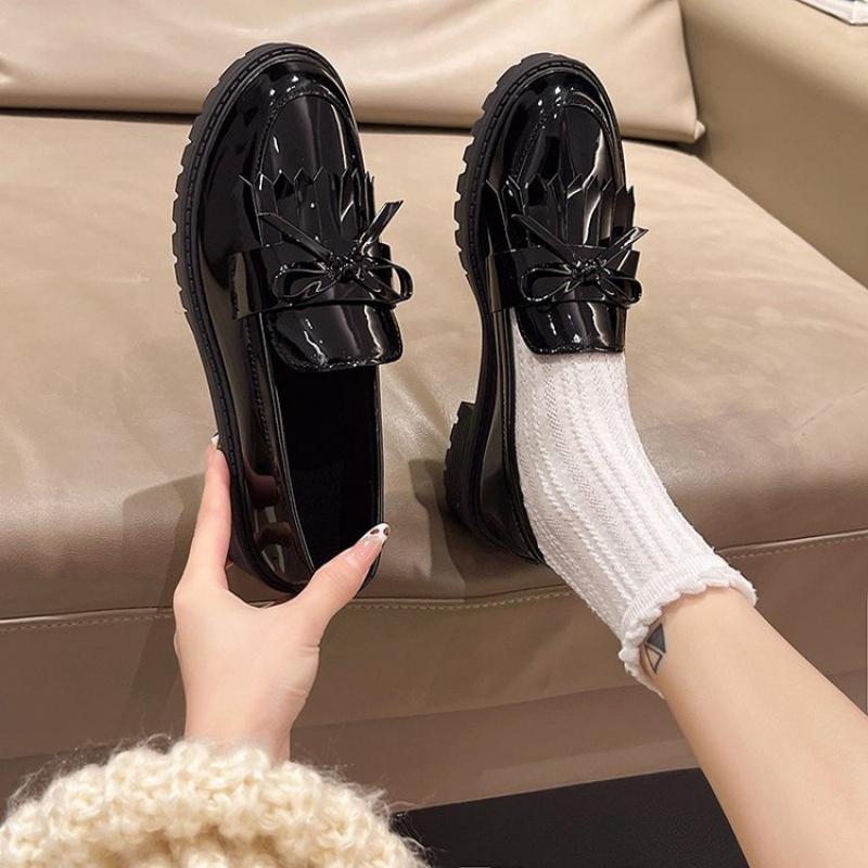 Women's Large Size Loafers 2025 New Spring and Autumn French Style Small Leather Shoes British Style Flat Shoes Women's Shoes
