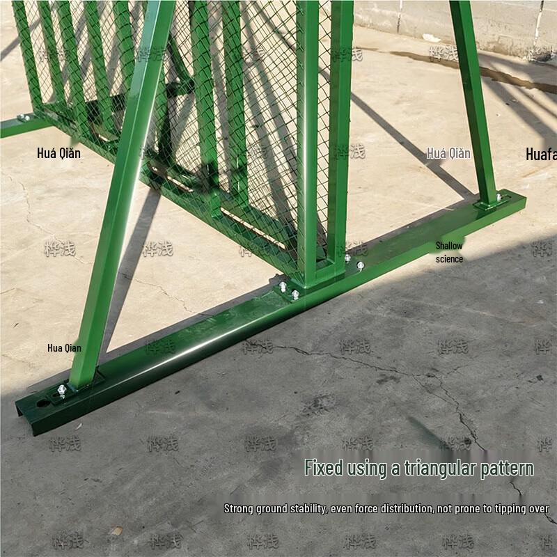 Outdoor Tactical Throwing Simulation Wall