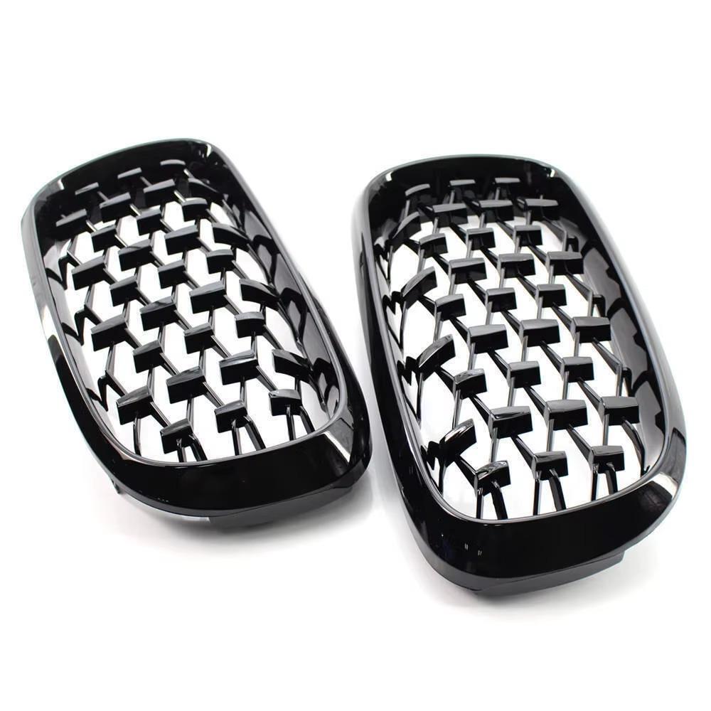 Compatible Black Kidney Grille for BMW X5/X6 F15/F16 (2014-2017).