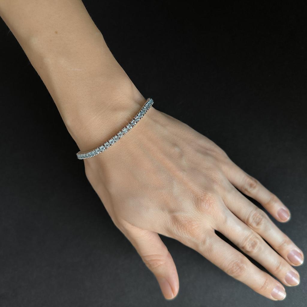 Серебряный браслет с натуральным топазом 6.505ct, вес изделия 13,15 гр (2205616)