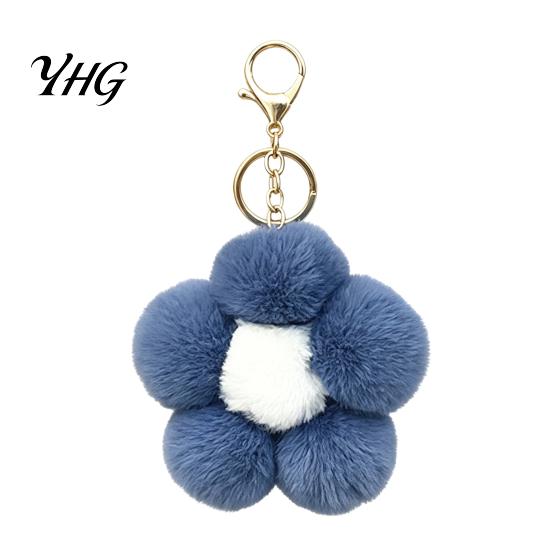 Flower Bag Charm Plush Keychain for Handbags, Five-petal Charm, Women Fluffy Backpack Hanging Accessory Purse Accessories