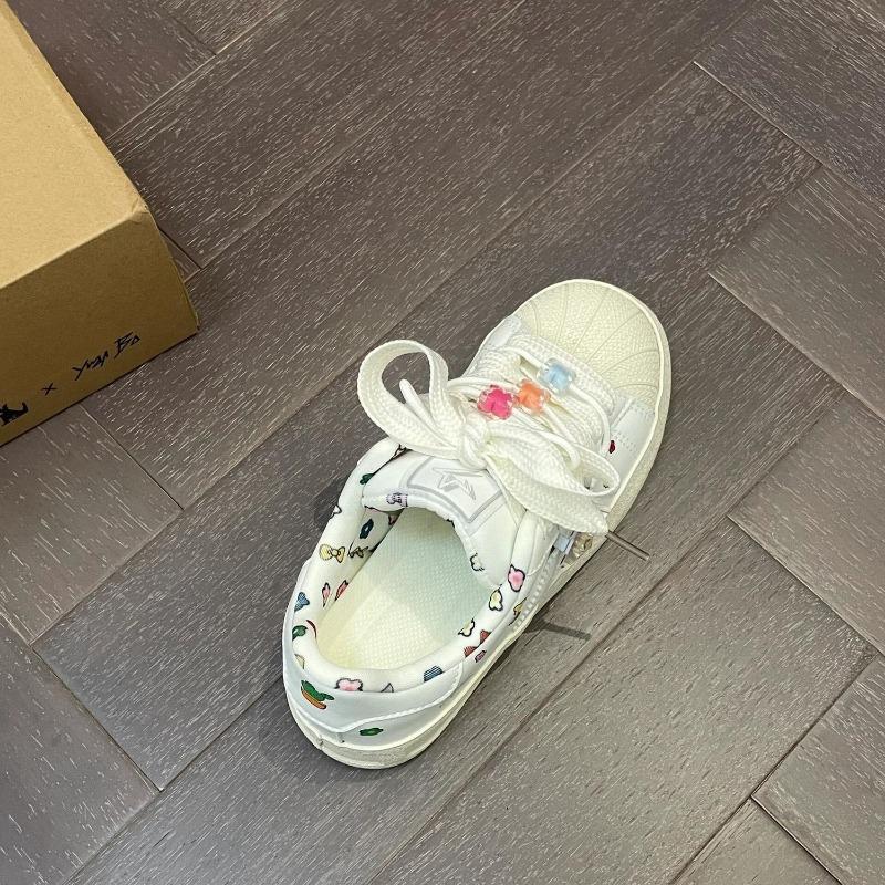 Sweet original niche shell graffiti little white shoes spring and autumn new design board shoes casual shoes