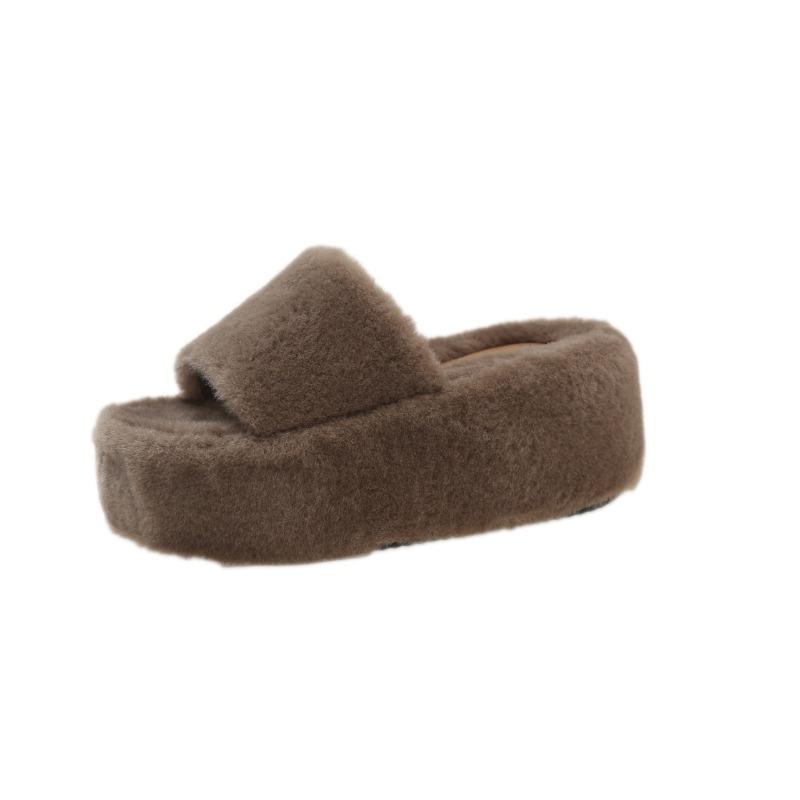 Women wearing fluffy slippers outside, new thick-soled small men in autumn and winter, home-style plush cotton slippers women