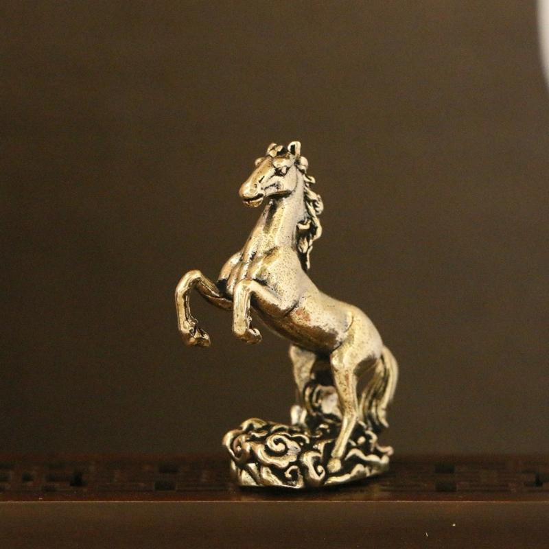 Metal Horse Statue Sculptures Decorative Animal Figurines Tabletop Ornament Symbols Wealth Career Home Decorations