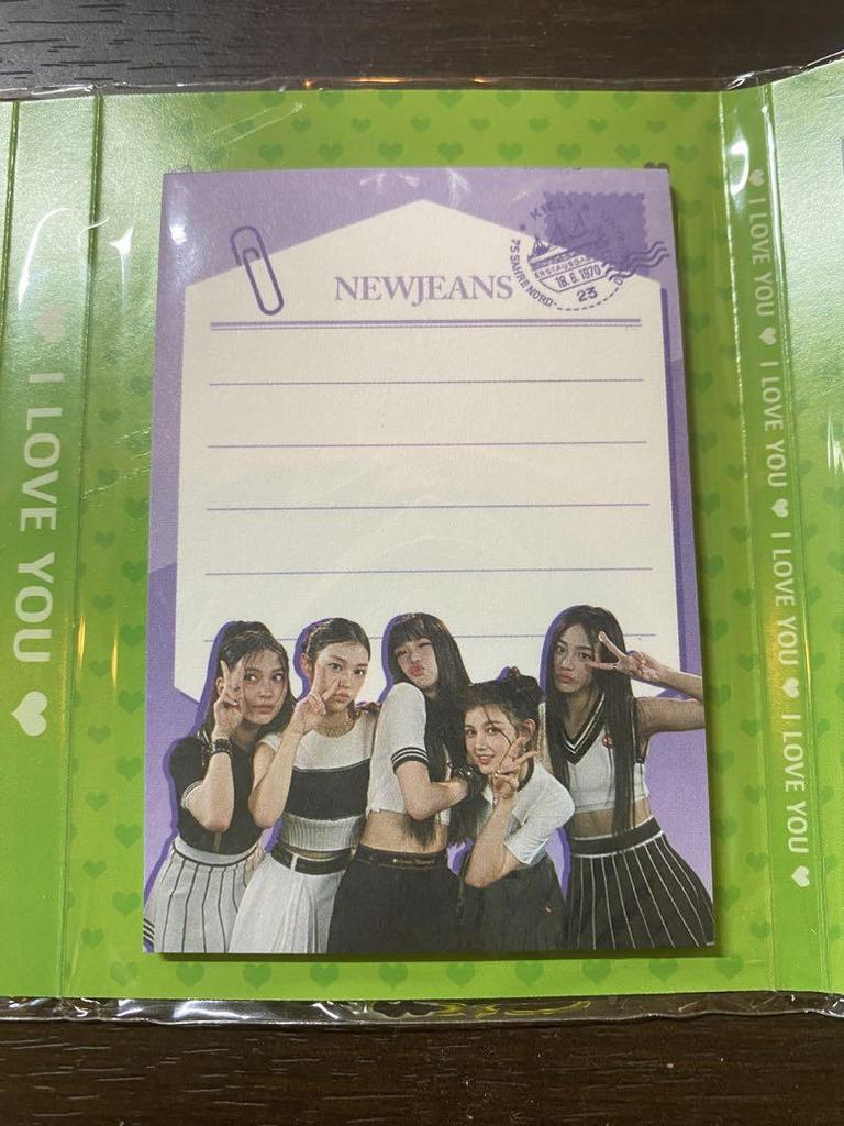 [USED] NewJeans 3-piece set (mini memo pad, photo set, stickers & memo paper)