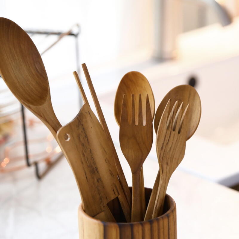 Barunrak Teak Wood Egg-Shaped Spoon Set (1 person)