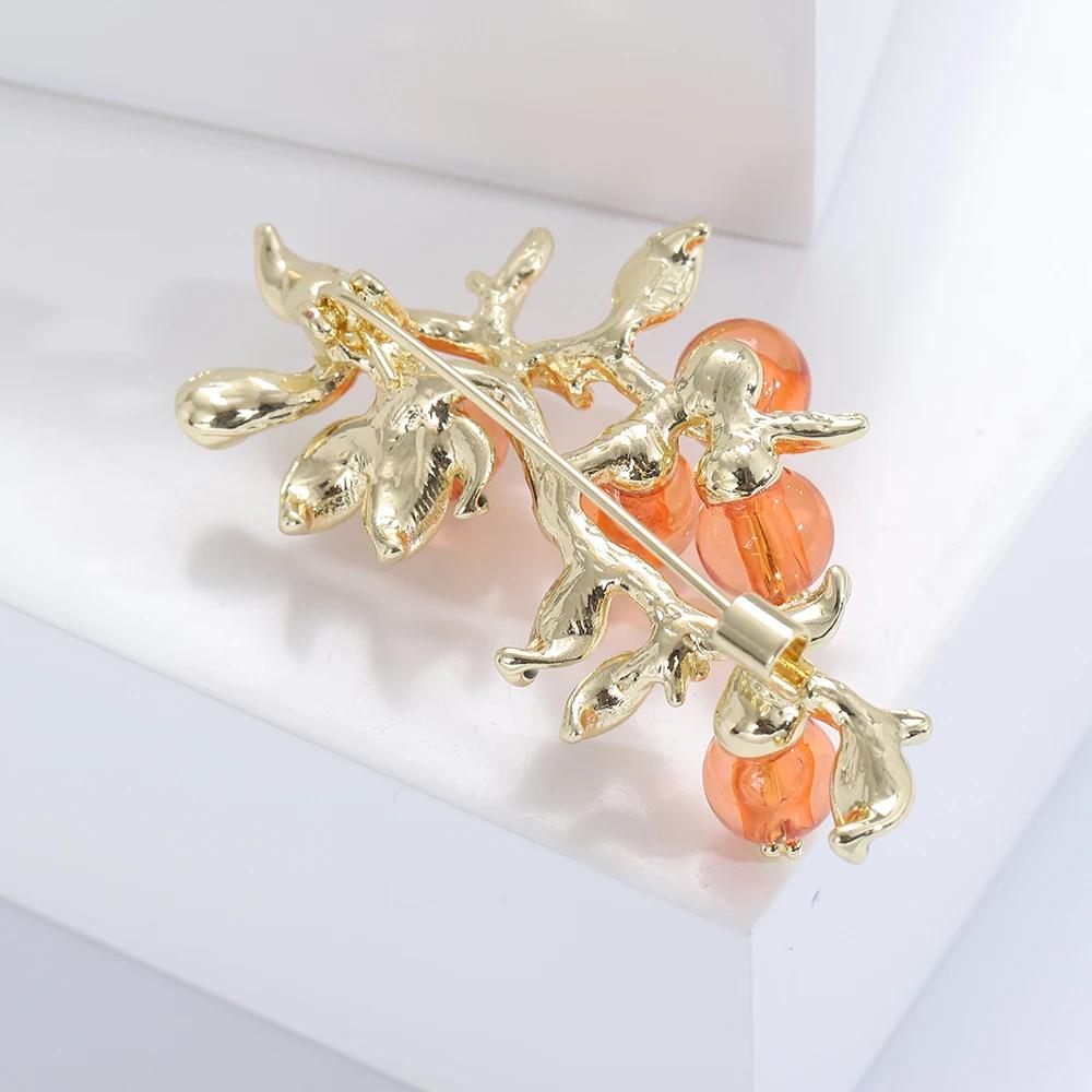 Frauen Brosche süße Herbst Persimmon Revers Pins Harz Obst Abzeichen Luxus Schmuck Zubehör für Kleidung