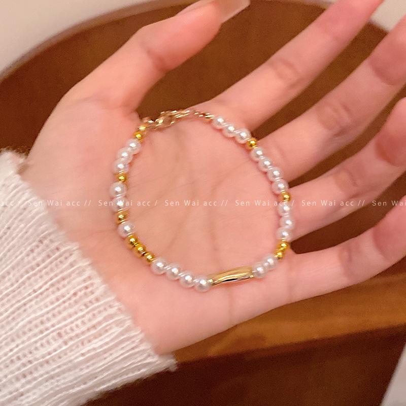 Fashion Temperament Pearl Bracelet Women's Light Luxury Niche Bracelet Exquisite Jewelry