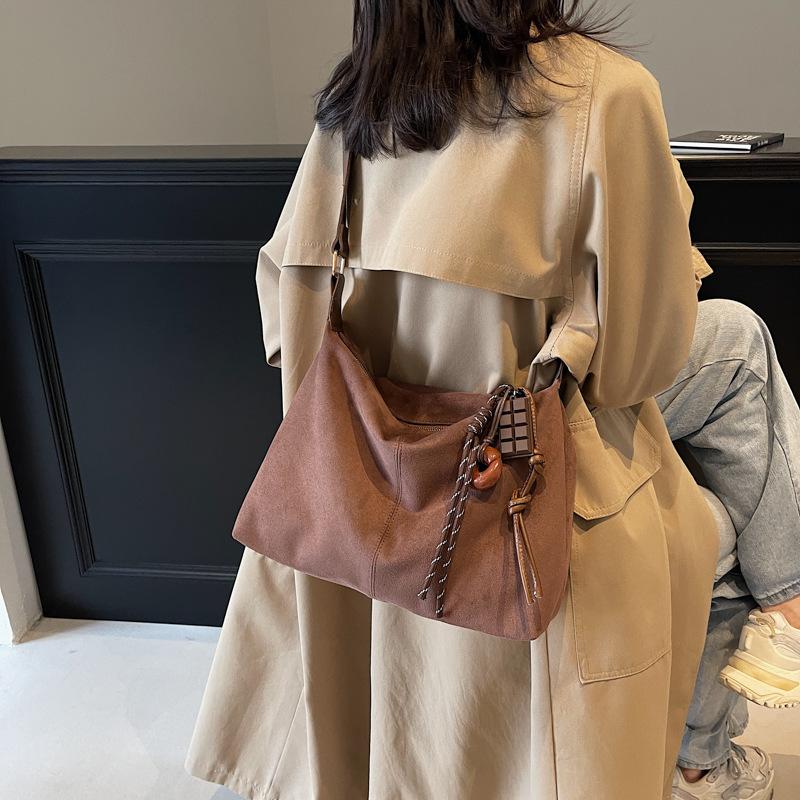 Winter Fashion Large-capacity Underarm Messenger Bag Women's Bag 2025 New Matte Tote Bag Trendy Versatile Shoulder Bag