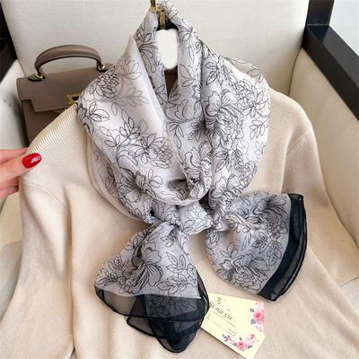 Sciarpa Lunga Coreana Elegante da Donna Designer Femminile Lusso Primavera Inverno Calda Pashmina Hijab Sciarpe Scialli Avvolgenti Foulard Fascia per Capelli