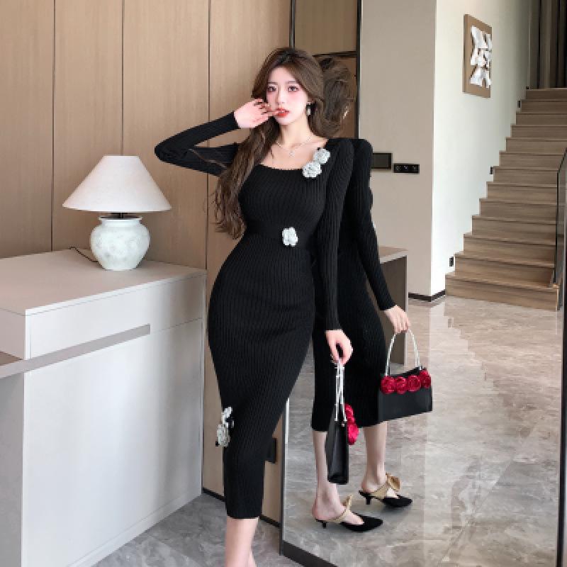 Off-White Floral Elegant Slim-Fit French Autumn/Winter Dress Medium чёрный