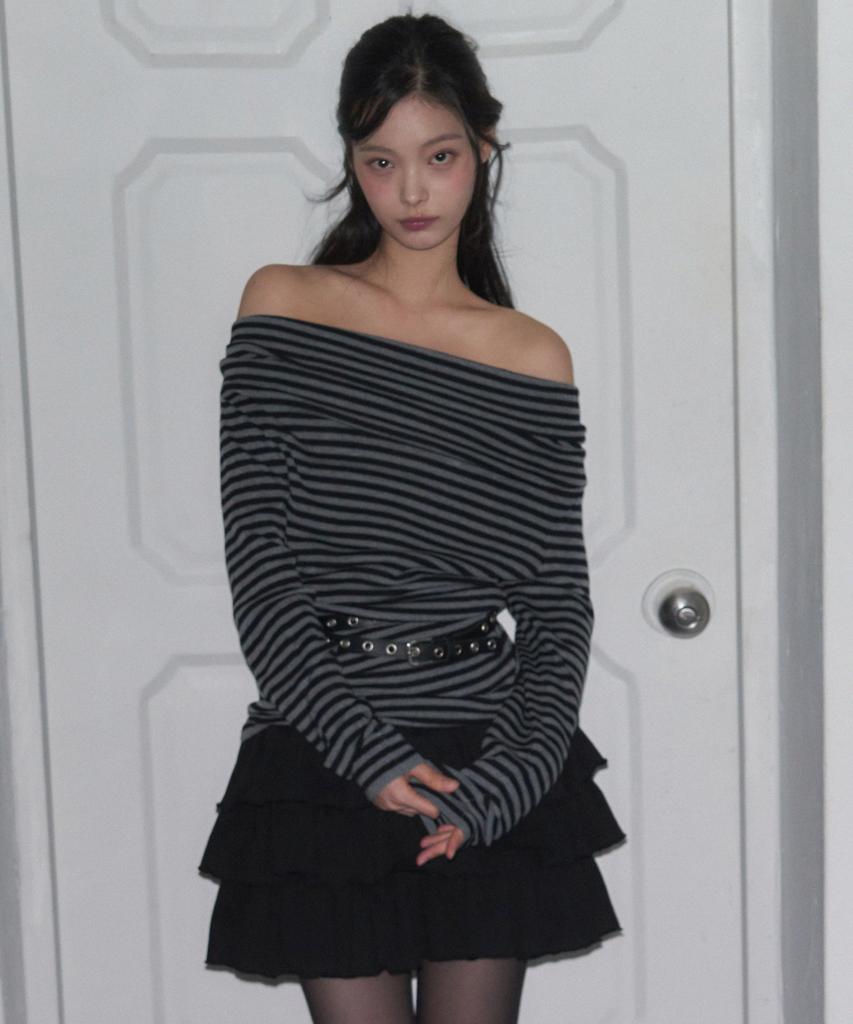 Ledeoli Two-Way Off-Shoulder Striped Knit Top [Charcoal]