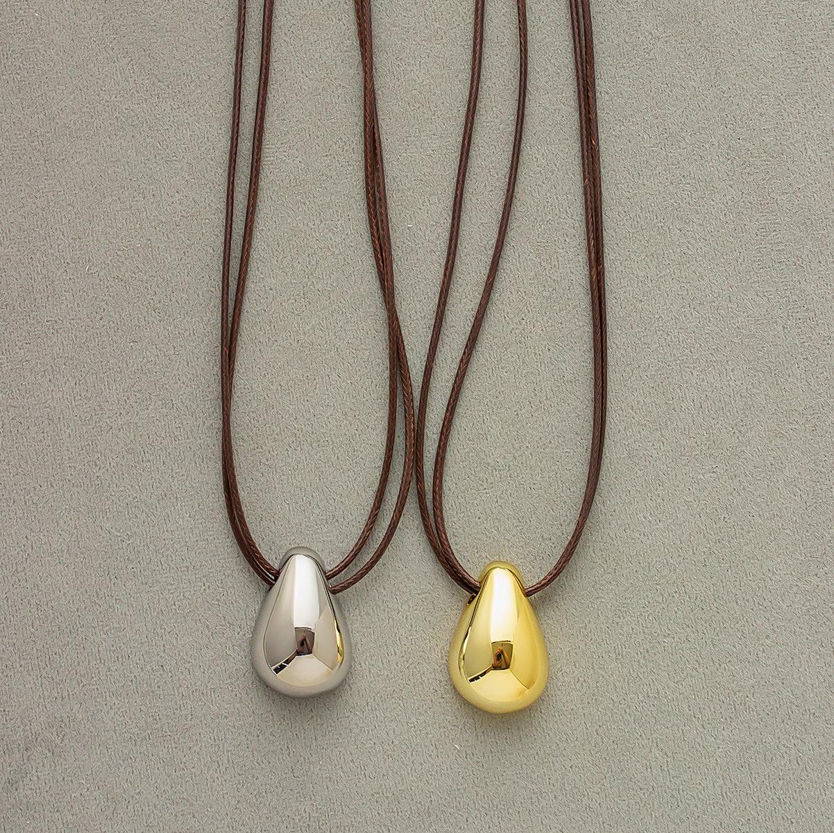

LC Minimalist Double-Layer Wax Cord Necklace with Elegant Teardrop Pendant