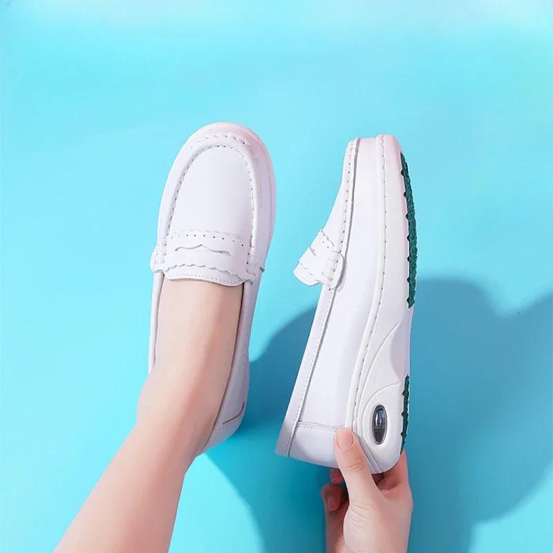 

BCEBYL новые женские прогулочные туфли на толстой подошве для медсестры на плоской подошве Chaussure Femme: Увеличение, Износ, Удобный, Профессиональный 40