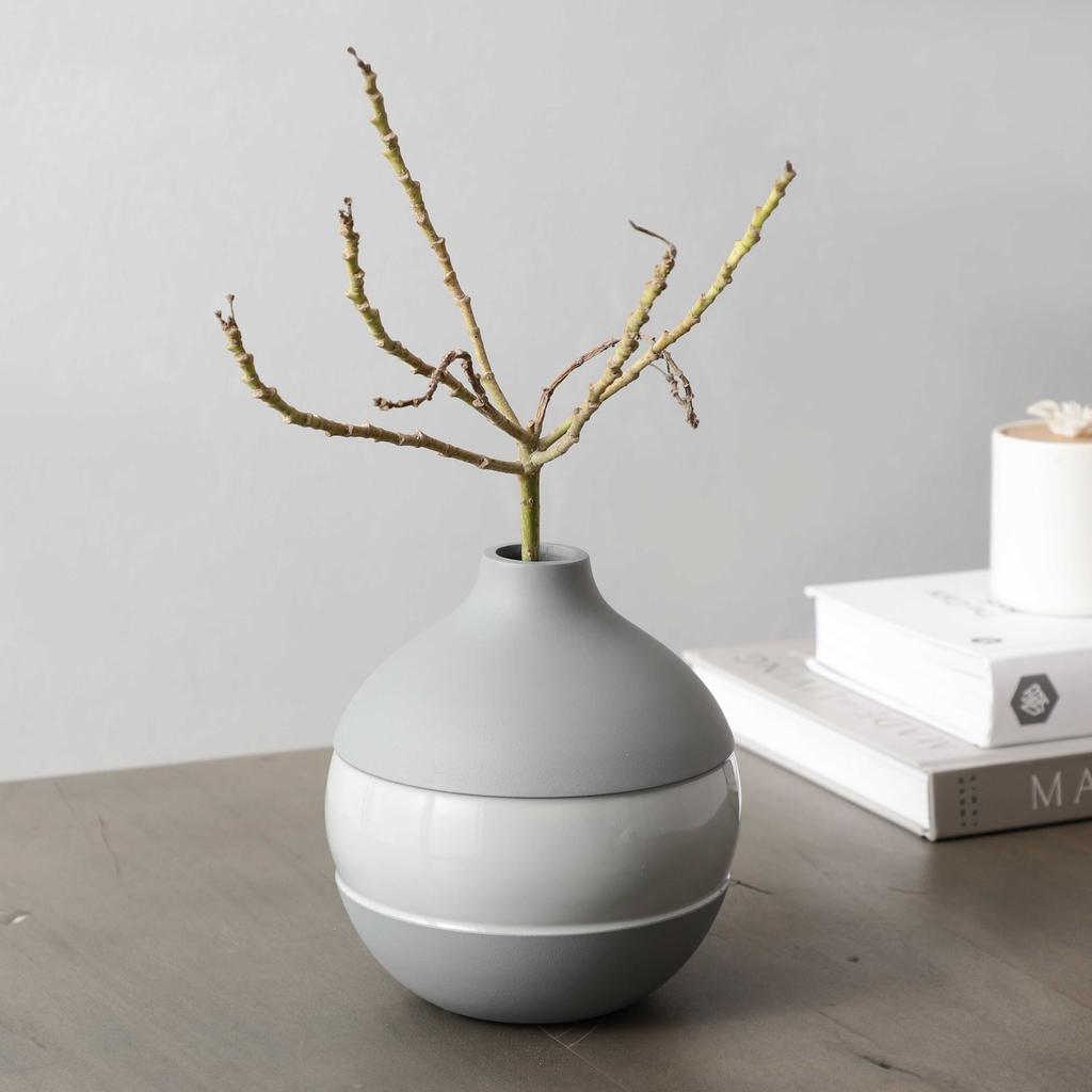 Klova Grey Enamel Vase | 15 x 15 x 15 cm