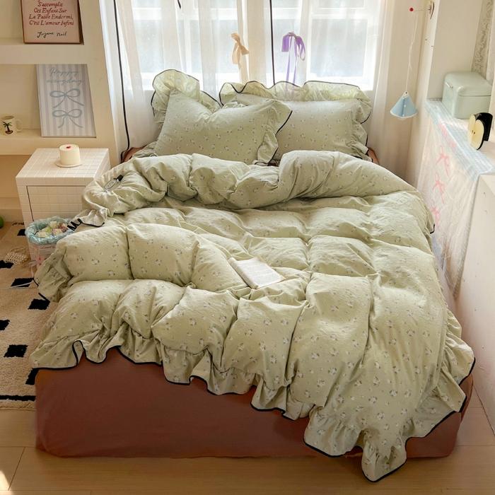 New Cream Lace Girl Powder Grid Korean Version Bed Four-piece Set Washed Cotton Double-layer Yarn Quilt Cover Dormitory