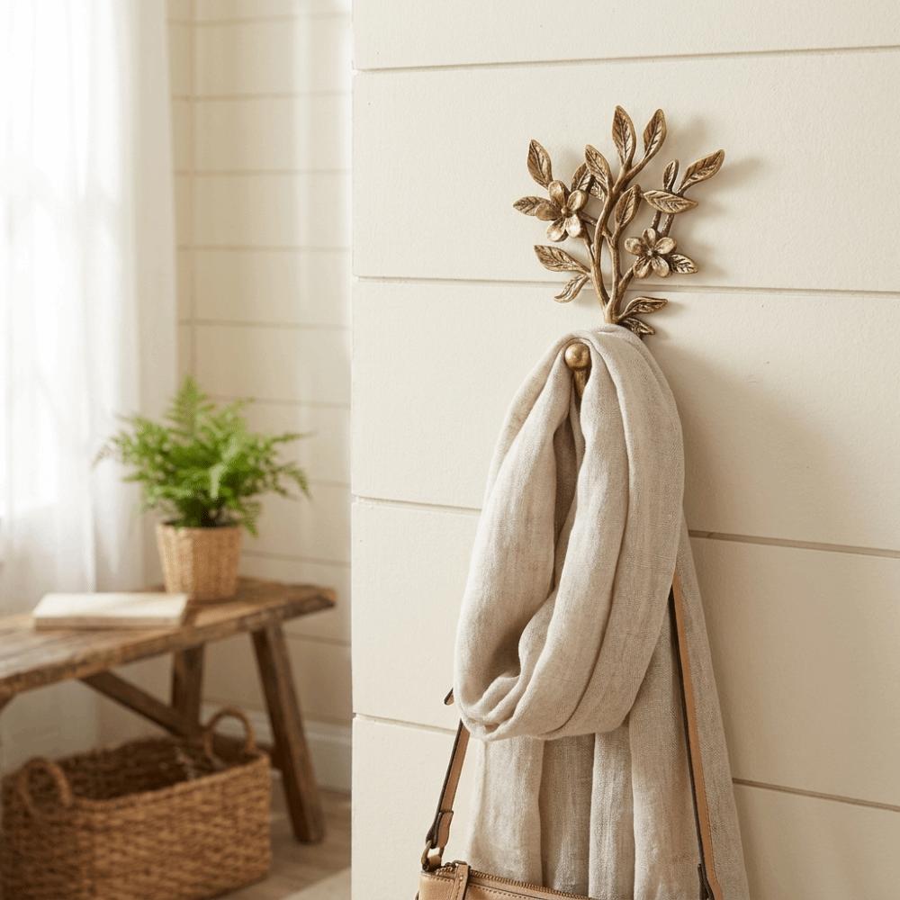 Elegant Design Leaf Shaped Wall Hooks Sturdy Zinc Zinc Alloy Decorative Hanger Set Household Daily Use