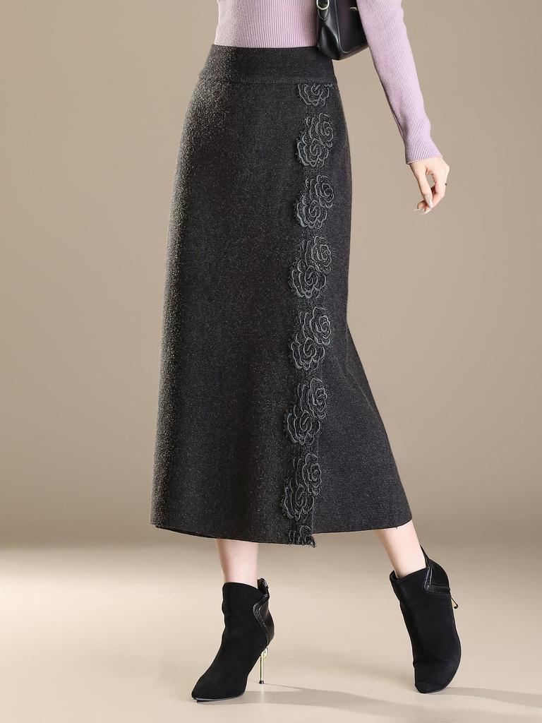 2026 Peony Lace Stretchy Knit Midi Bodycon Skirt