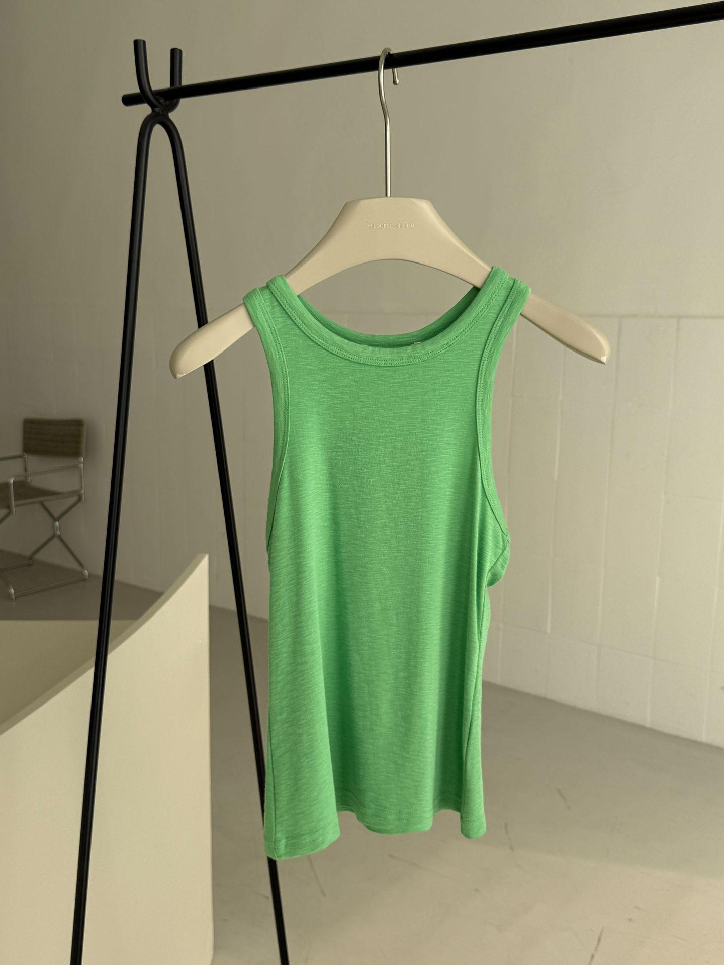 MILDNESS Korea Women s Slimming Tank Top - New Spring/Summer Design One Size