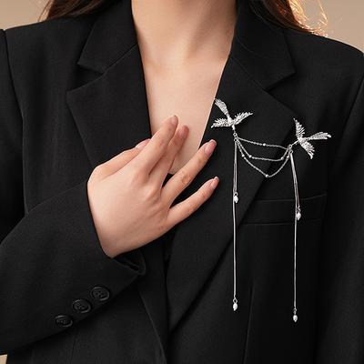 Chinese Style Fire Phoenix Brooch Pins Delicate Long Fringe Brooches For Women Men Animal Bird Corsage Clothes Accessories Gifts