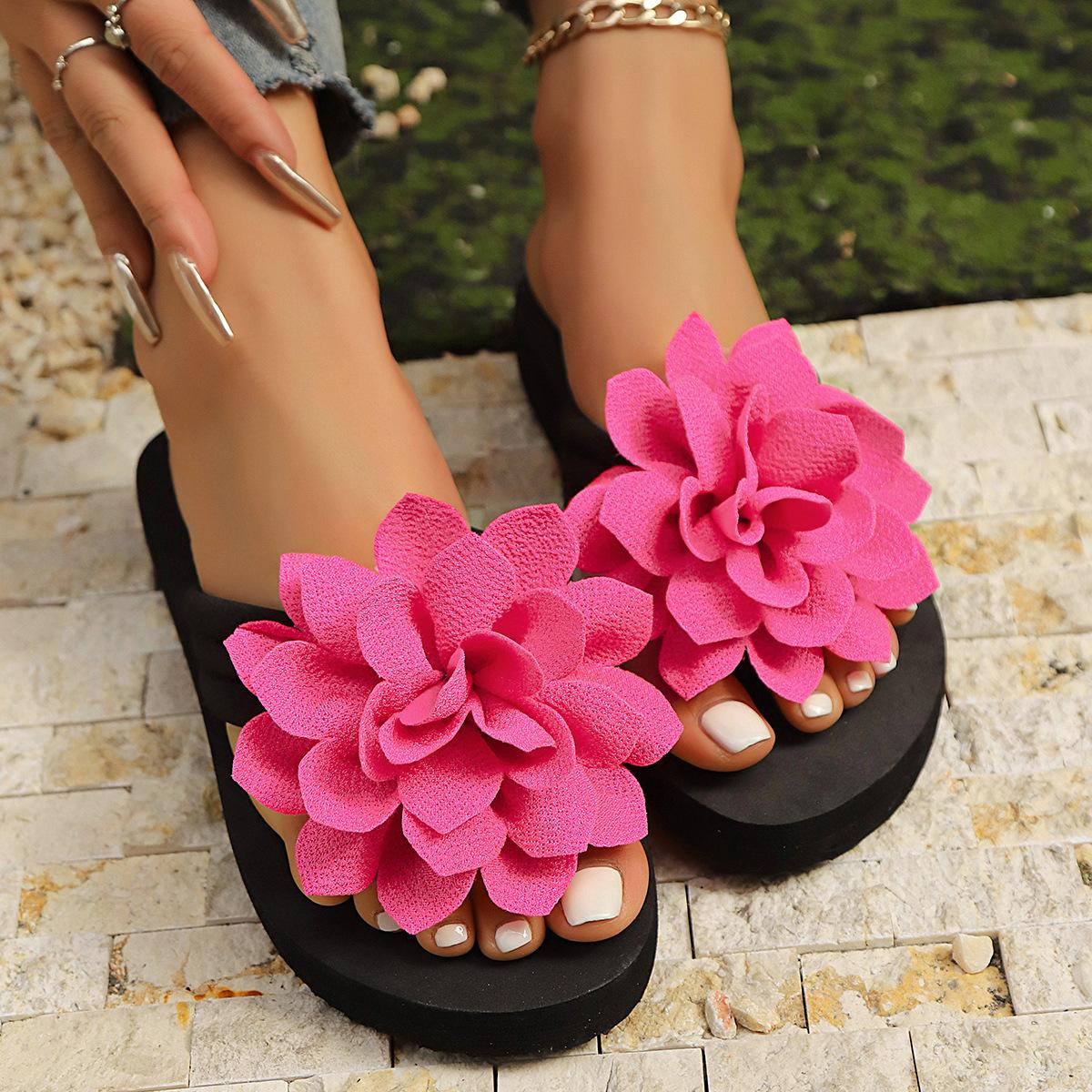 Тапочки большого размера Мягкие цветочные резиновые шлепанцы Комнатная обувь Низкие шлепанцы Комфортные Гавайские Массажные Плоские Тканевые Цветочные Копытные Каблуки 34 розы красного 980₽