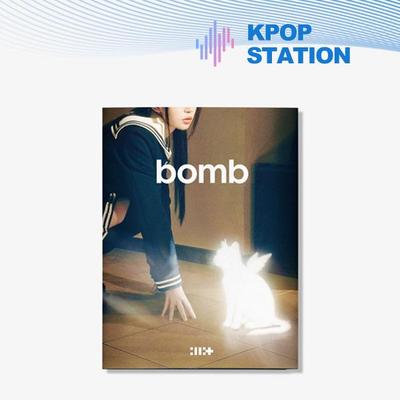 3. mini album [bomba] (Weverse Albums ver.)