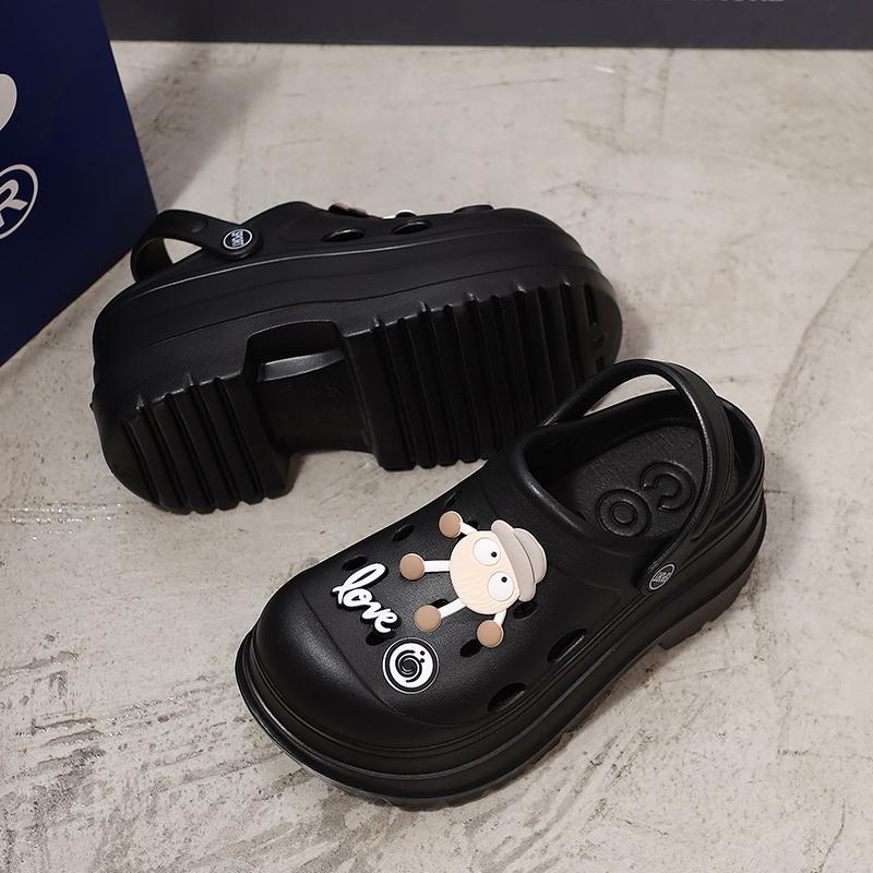 Lucyever 2024 Diy Hole Garden Shoes for Women Slippers Summer 2024 Soft Chunky Platform Sandals Woman Non Slip Beach Slippers