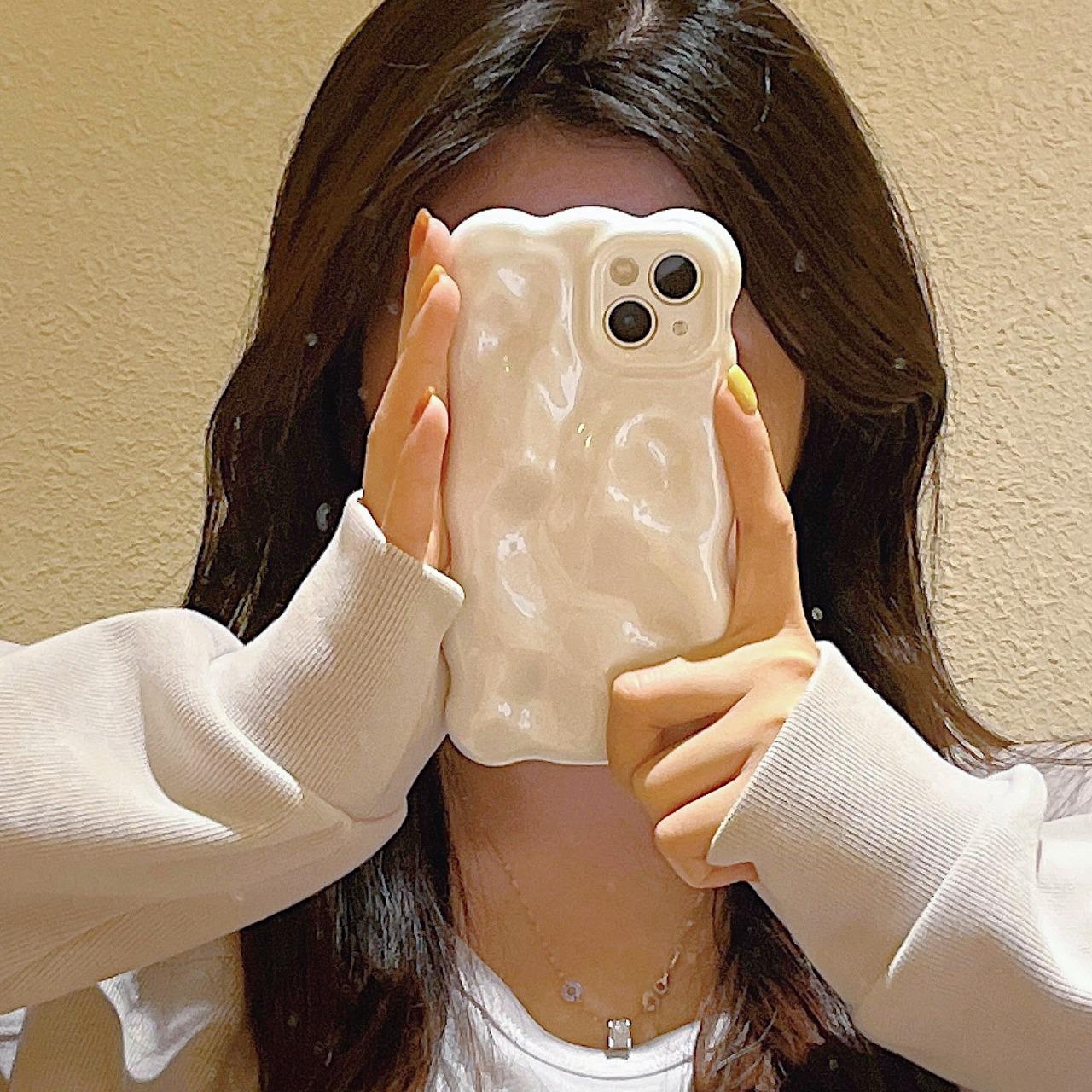 

Fairy-Inspired Minimalist Pearlescent White Case for iPhone 16 Pro Max/15/14/13 14 Pro